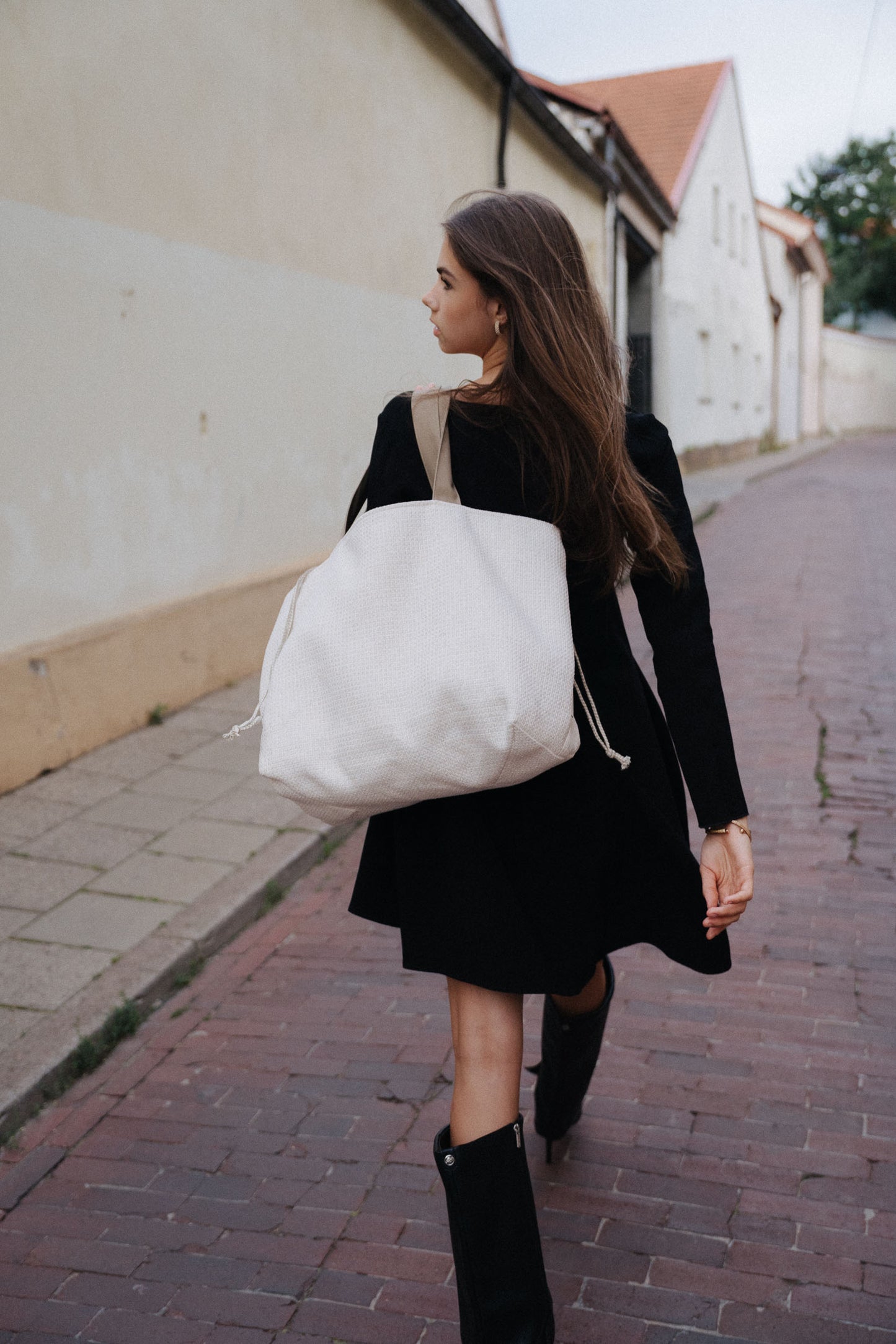 ELEGANT CITY TRAVEL BAG