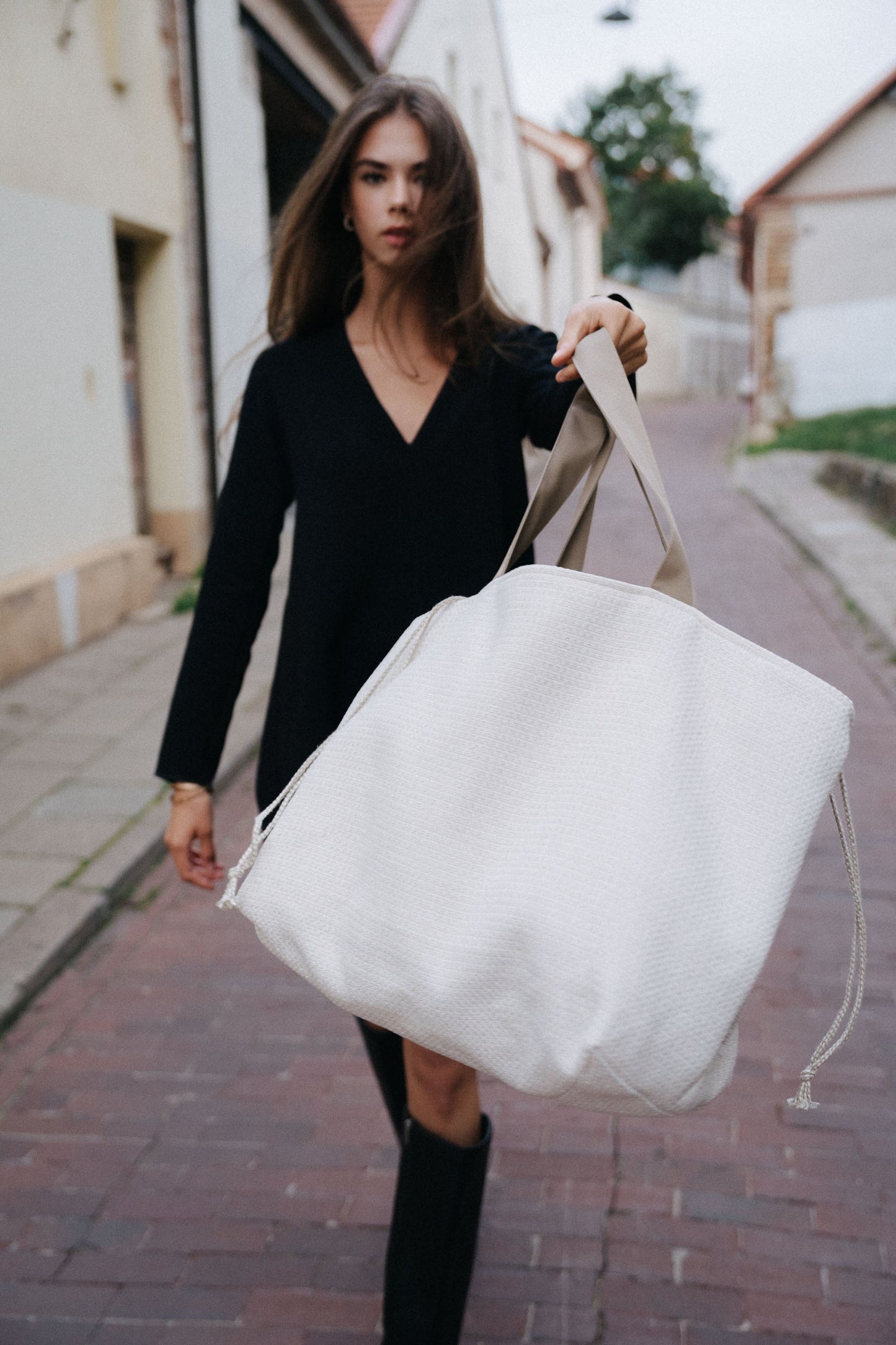 ELEGANT CITY TRAVEL BAG