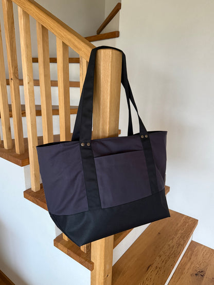 BLUE TRAVEL BAG 7 pockets