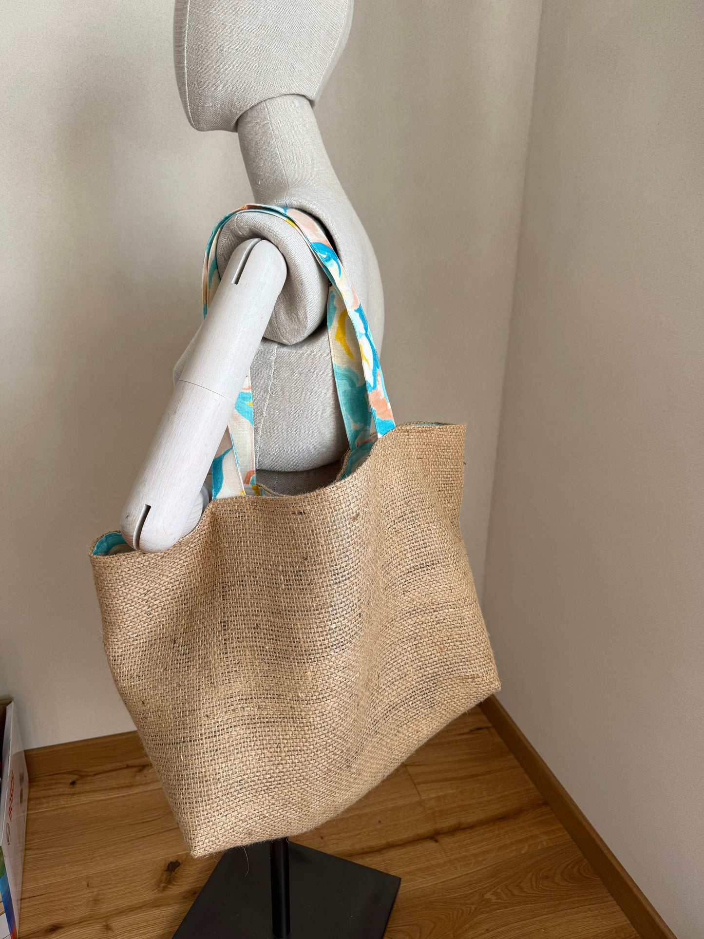 LINEN SKY TOTE