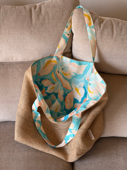 LINEN SKY TOTE