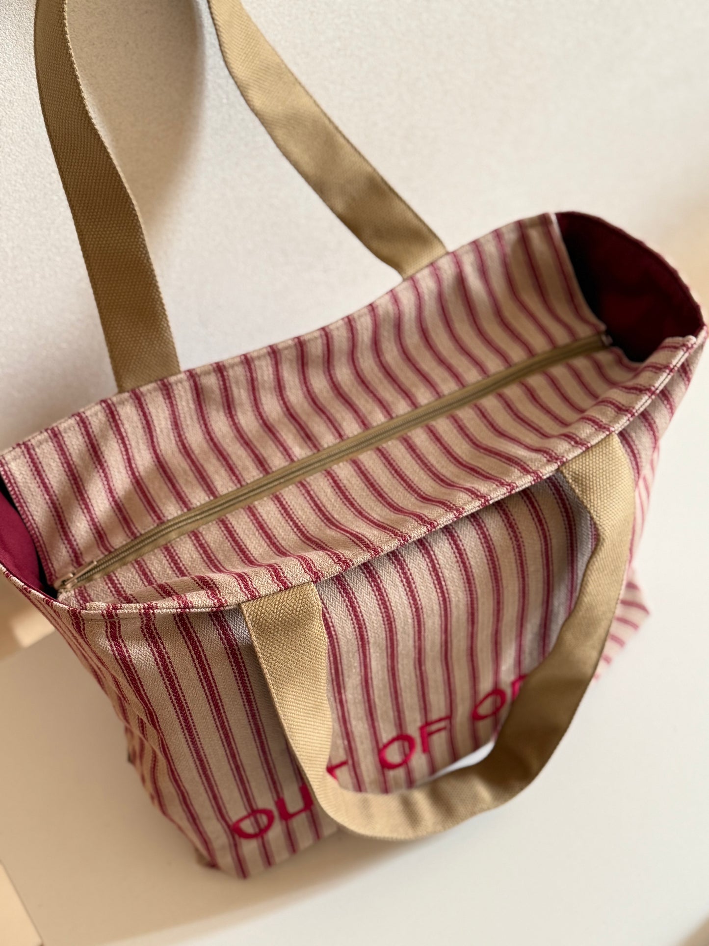 OUT OF OFFICE BAG