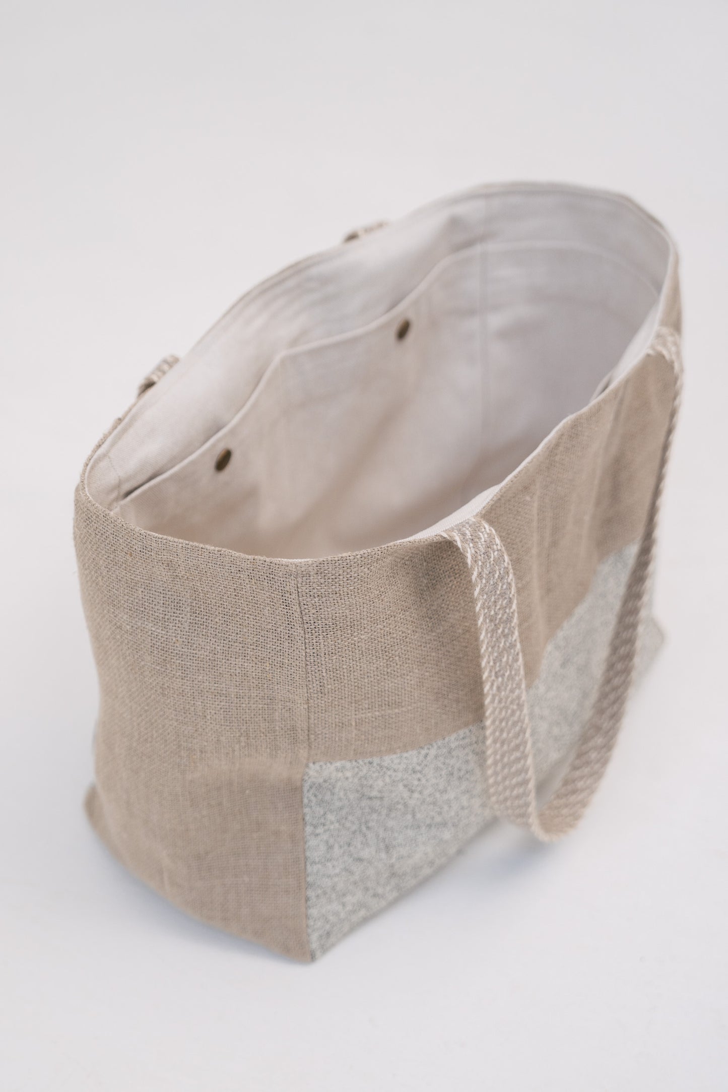 LINEN TOTE