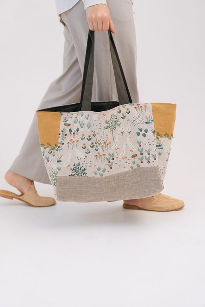 GARDEN TOTE