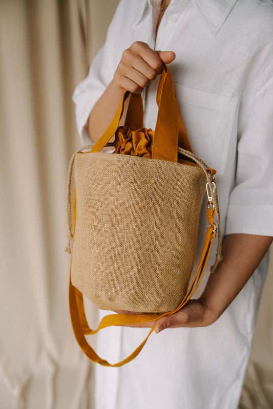 HONEY BUCKET
