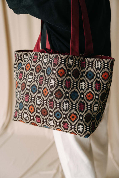 MEDINA SHOULDER BAG