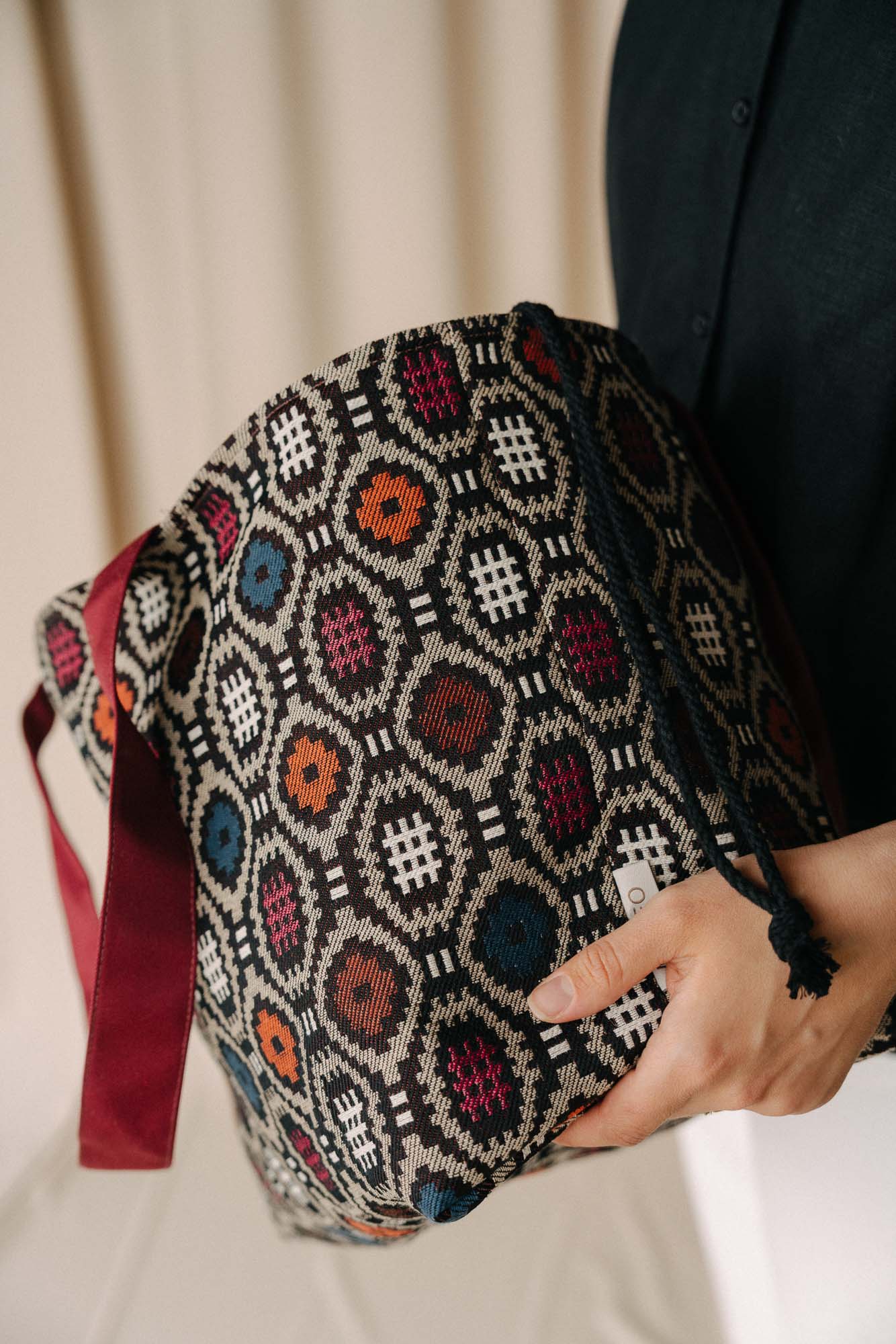 MEDINA SHOULDER BAG
