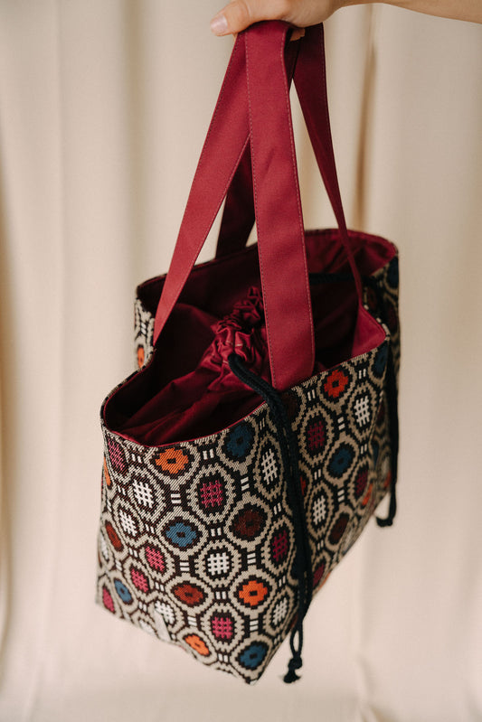 MEDINA SHOULDER BAG